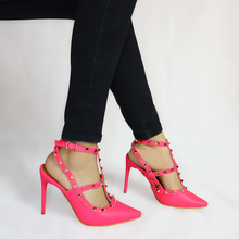 Cargar imagen en el visor de la galería, CAMILA ROSA BARBIE
