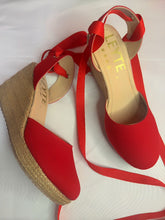 Cargar imagen en el visor de la galería, JANA ROJO
